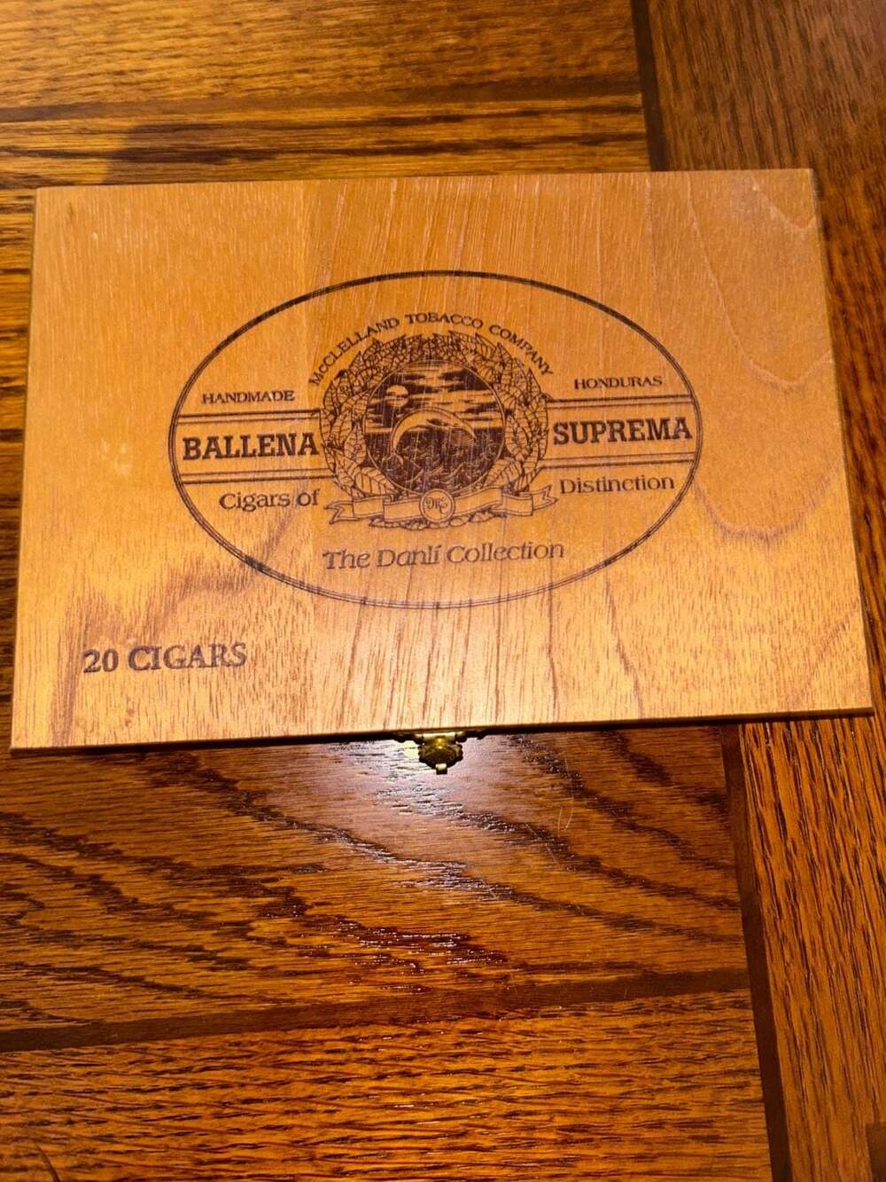 McClelland's Ballena Suprema No. 550D Consuelo Empty Wooden Cigar Box